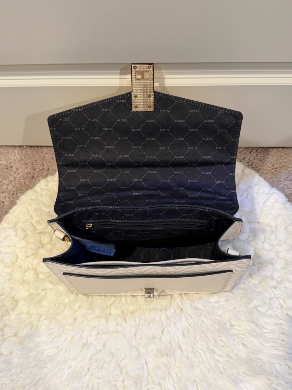 Aldo Handbag - Picture 5 of 5
